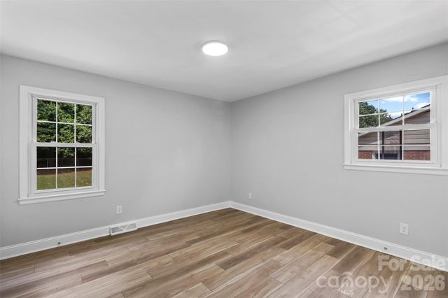 1539 Starbrook Drive, Charlotte, NC 28210