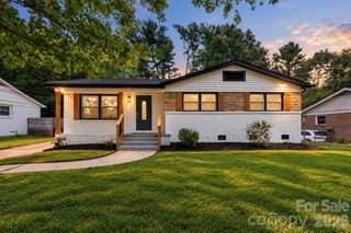 1539 Starbrook Drive, Charlotte, NC 28210