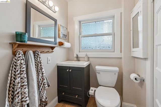 1322 Bancroft Way, Berkeley, CA 94702