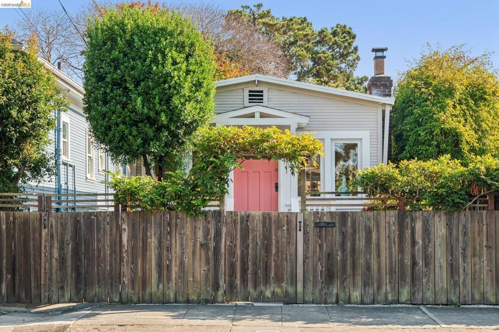 1322 Bancroft Way, Berkeley, CA 94702