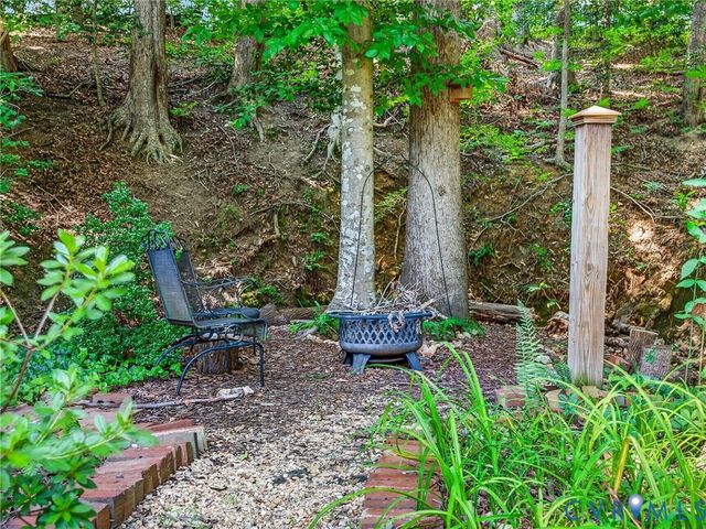 14509 Augusta Ln, Ashland, VA 23005