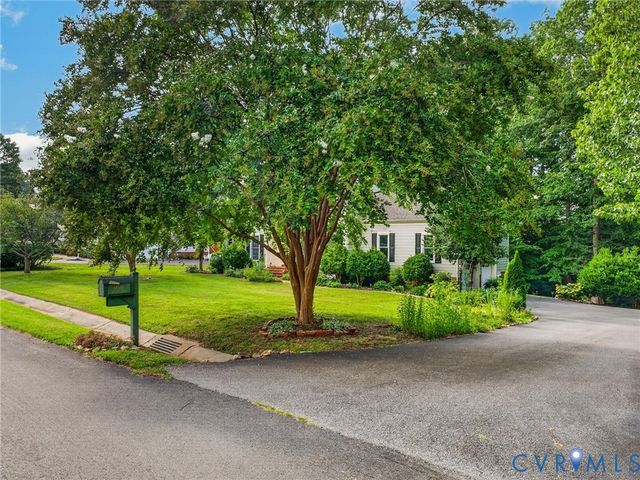 14509 Augusta Ln, Ashland, VA 23005