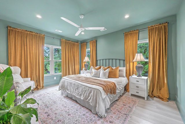 5715 Whistle Stop Lane, Ravenel, SC 29470