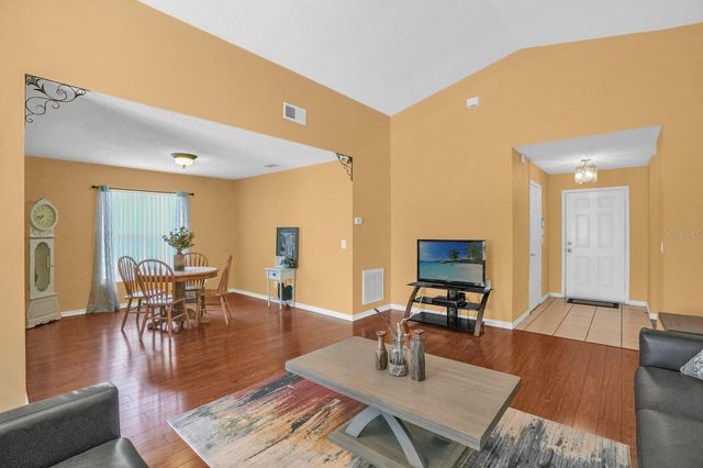 1804 BAGUETTE COURT, Kissimmee, FL 34743