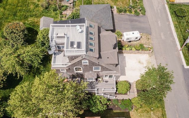 46 Holbrook Ave, Hull, MA 02045