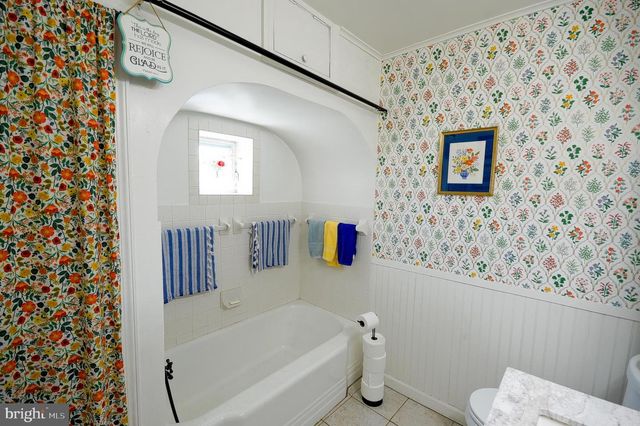 1593 GILBERTSVILLE RD, Pottstown, PA 19464