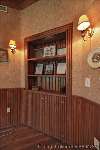 140 S Sycamore Street, Campbellsburg, IN 47108