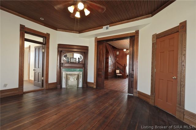 140 S Sycamore Street, Campbellsburg, IN 47108