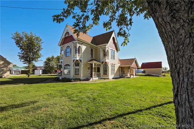 140 S Sycamore Street, Campbellsburg, IN 47108