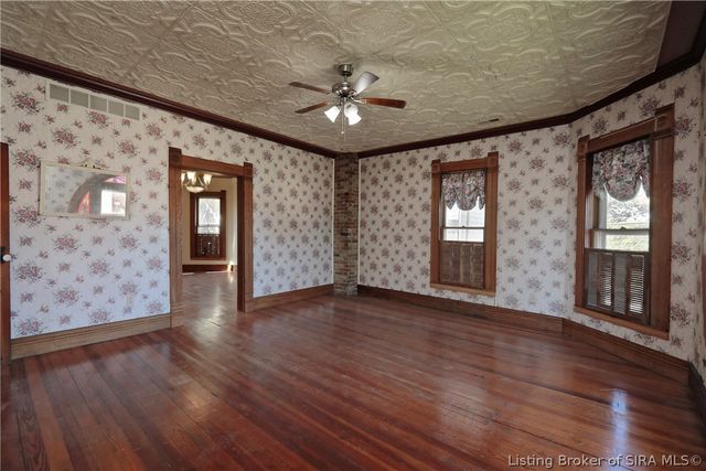140 S Sycamore Street, Campbellsburg, IN 47108
