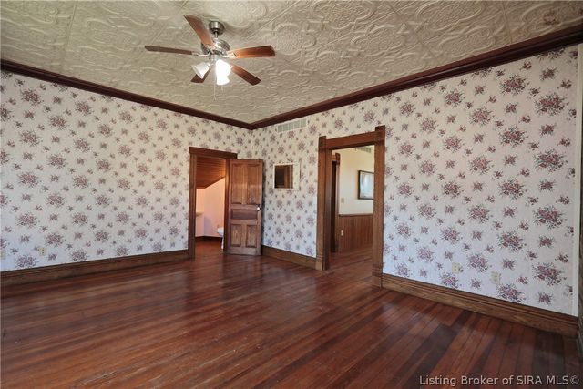 140 S Sycamore Street, Campbellsburg, IN 47108