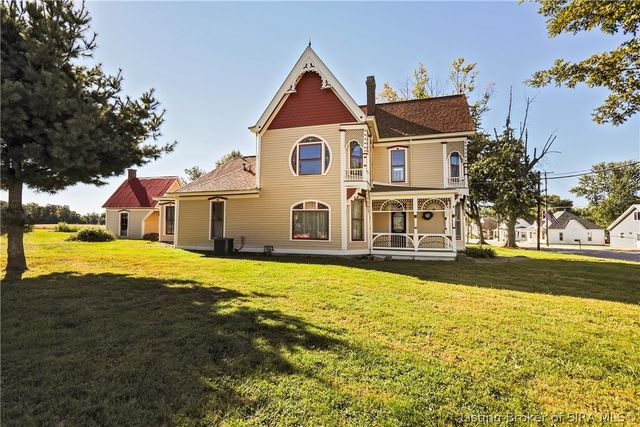 140 S Sycamore Street, Campbellsburg, IN 47108