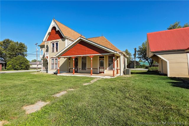 140 S Sycamore Street, Campbellsburg, IN 47108