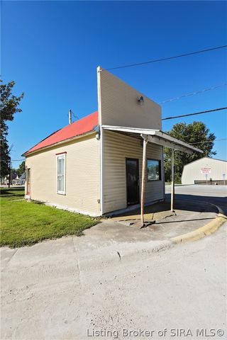 140 S Sycamore Street, Campbellsburg, IN 47108