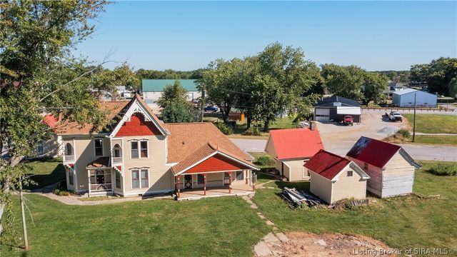 140 S Sycamore Street, Campbellsburg, IN 47108
