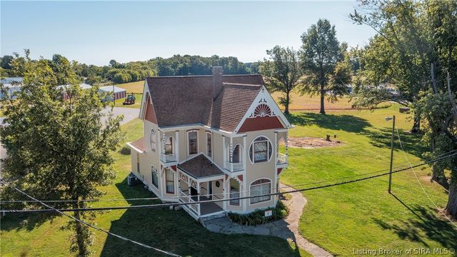 140 S Sycamore Street, Campbellsburg, IN 47108