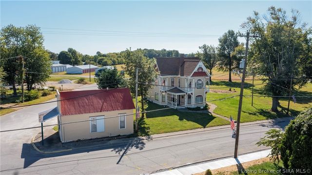 140 S Sycamore Street, Campbellsburg, IN 47108