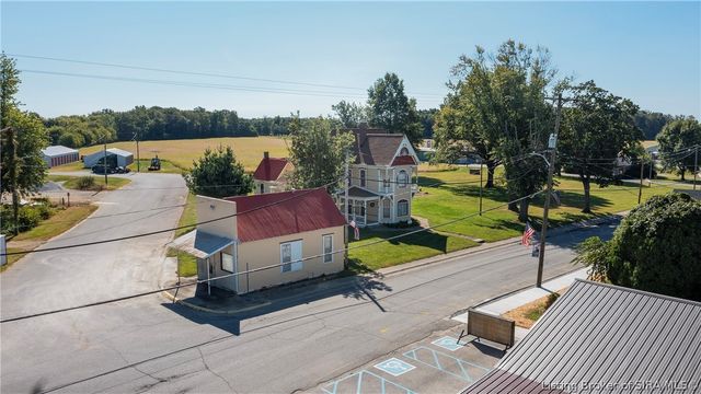 140 S Sycamore Street, Campbellsburg, IN 47108