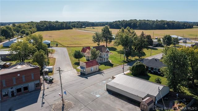 140 S Sycamore Street, Campbellsburg, IN 47108
