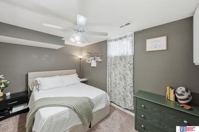1636 W Mulberry Street, Lincoln, NE 68522