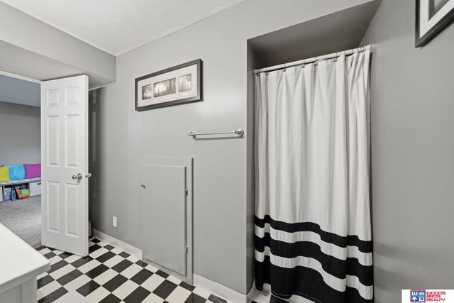 1636 W Mulberry Street, Lincoln, NE 68522