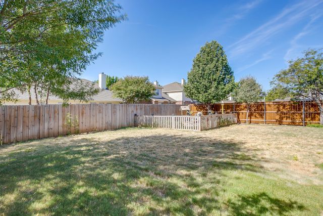 1408 Pepperidge Lane, Fort Worth, TX 76131