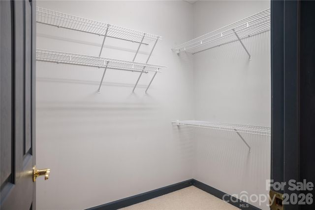 105 Fairway Knoll Drive, Hendersonville, NC 28739