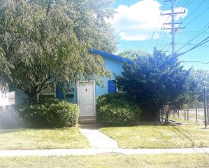 23702 Tuscany Avenue Avenue, Eastpointe, MI 48021