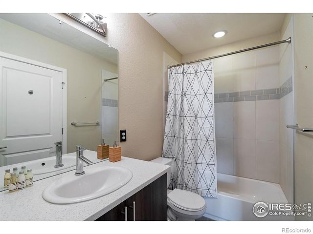 2100 N Clay Street, Denver, CO 80211