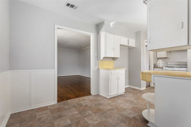 6520 Saint Moritz Avenue, Dallas, TX 75214