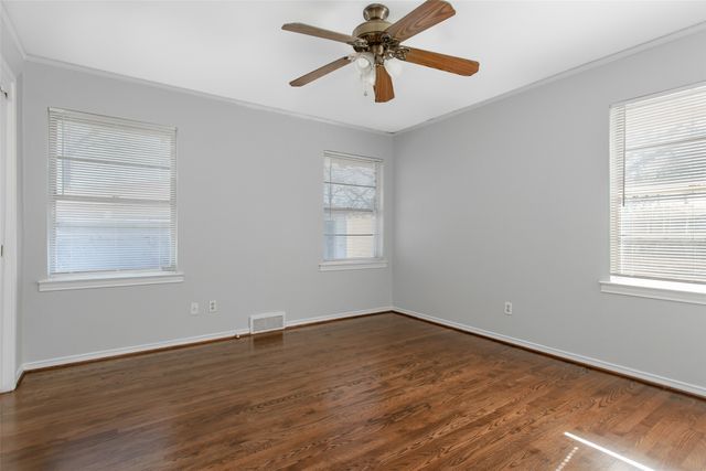 6520 Saint Moritz Avenue, Dallas, TX 75214