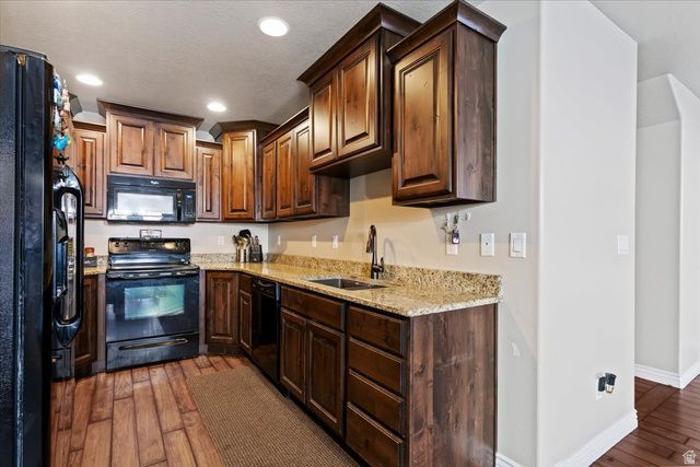 1809 E WHITETAIL DR, Layton, UT 84040