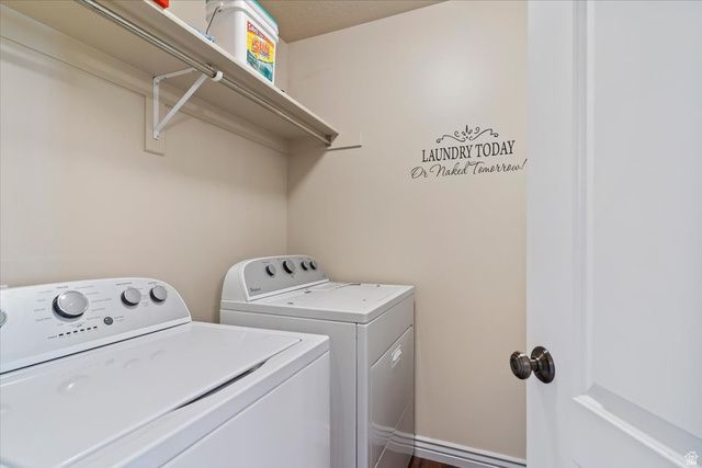 1809 E WHITETAIL DR, Layton, UT 84040