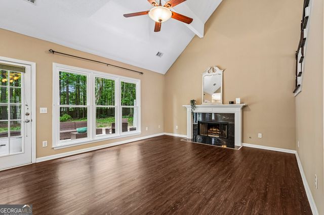 6395 Seymour Court NW, Acworth, GA 30101