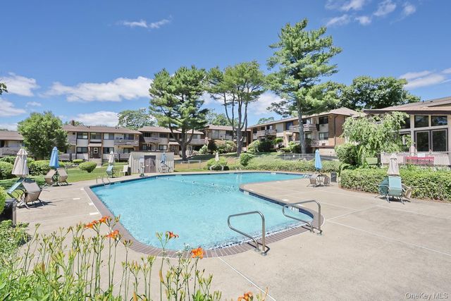 174 Sierra Vista Lane, Valley Cottage, NY 10989