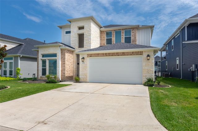 10736 S Lake Mist Lane, Willis, TX 77318