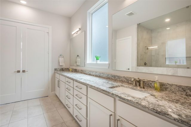 10736 S Lake Mist Lane, Willis, TX 77318