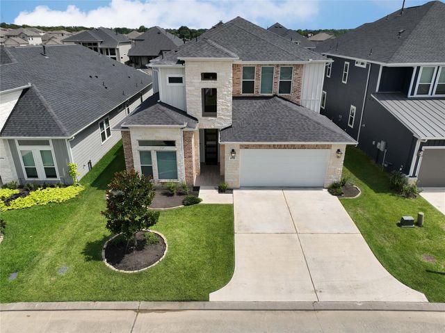 10736 S Lake Mist Lane, Willis, TX 77318