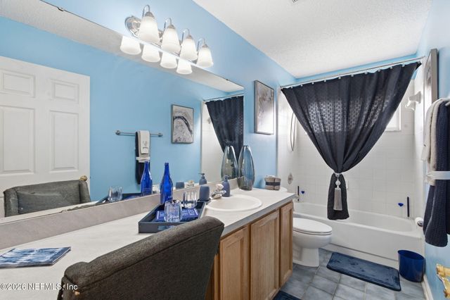 1824 DAYTONA Lane, Jacksonville, FL 32218