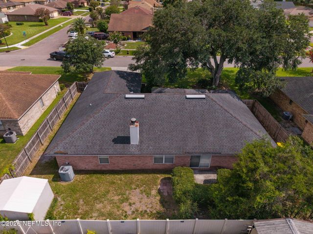 1824 DAYTONA Lane, Jacksonville, FL 32218