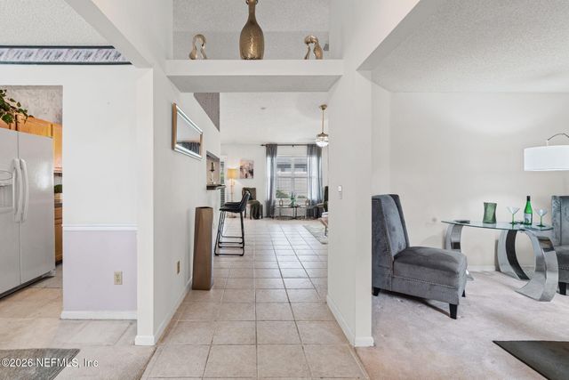 1824 DAYTONA Lane, Jacksonville, FL 32218