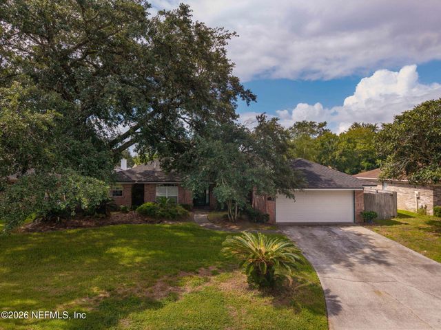 1824 DAYTONA Lane, Jacksonville, FL 32218