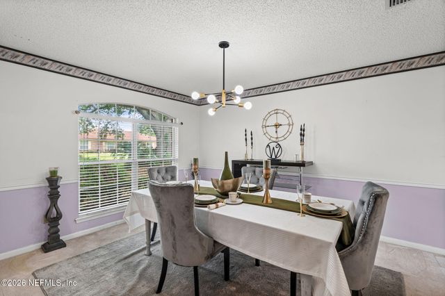 1824 DAYTONA Lane, Jacksonville, FL 32218