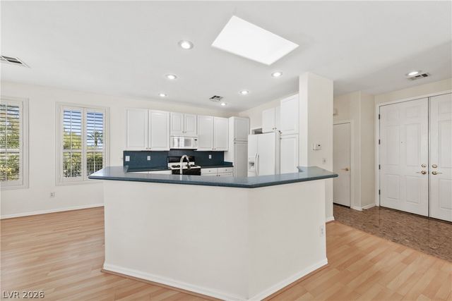 10554 Sopra Court, Las Vegas, NV 89135