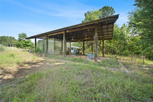 11314 FM 279, Chandler, TX 75758