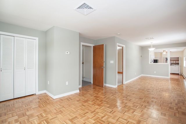 18 Cottage St. 2, Medford, MA 02155