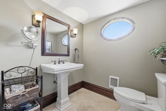 460 E Washington Street, Martinsville, IN 46151