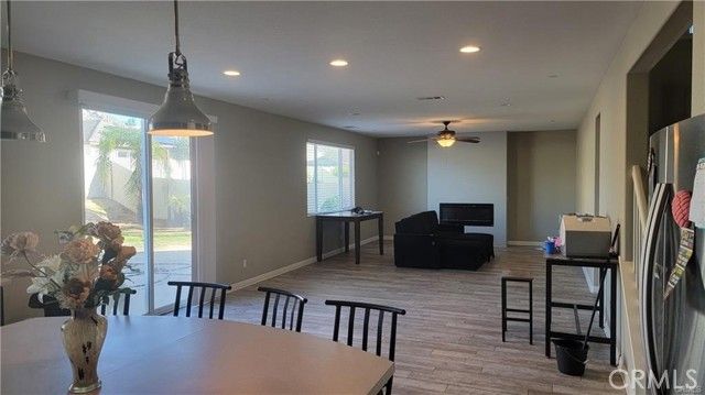 846 Santona, Perris, CA 92571