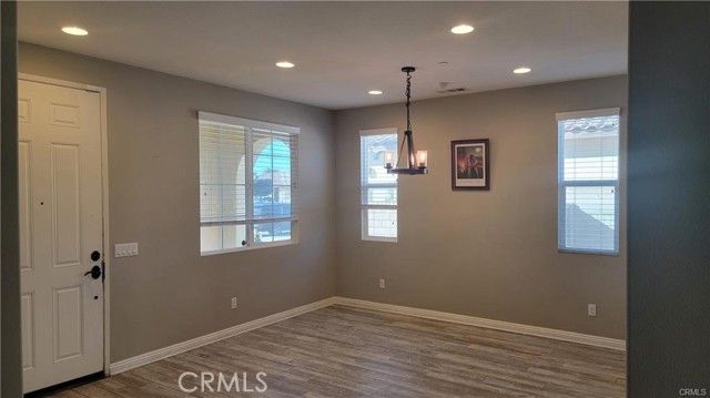 846 Santona, Perris, CA 92571