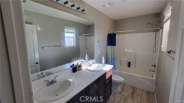 846 Santona, Perris, CA 92571